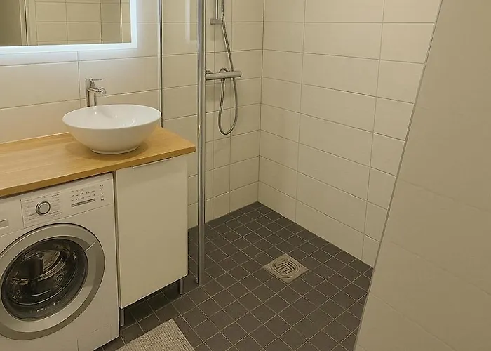 Unique & Spacious 2 Bedroom With Sauna Apartman Pärnu